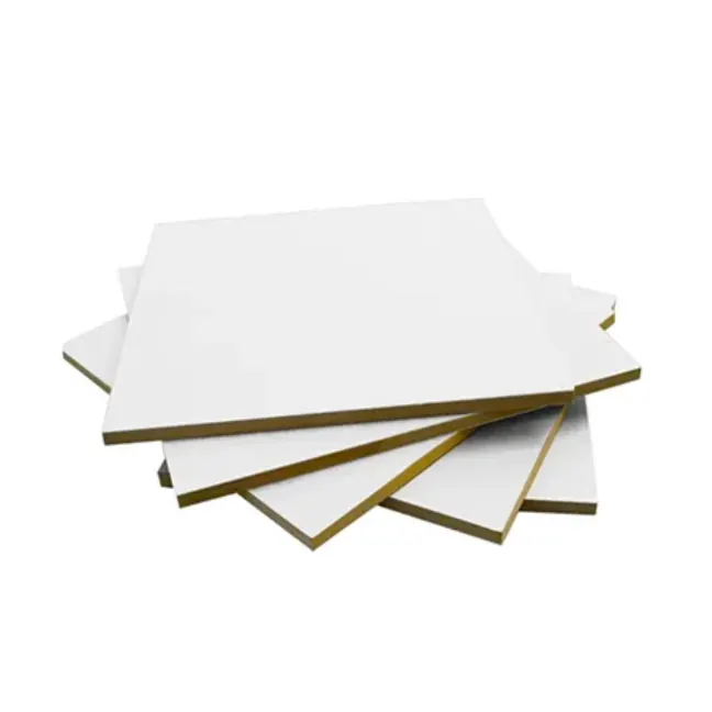 Chapas de MDF cru e branco